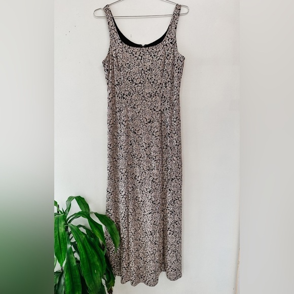 Vintage - Alex Evenings - Sequin Gown - Scoop Neck - Size 12 - Picture 2 of 15